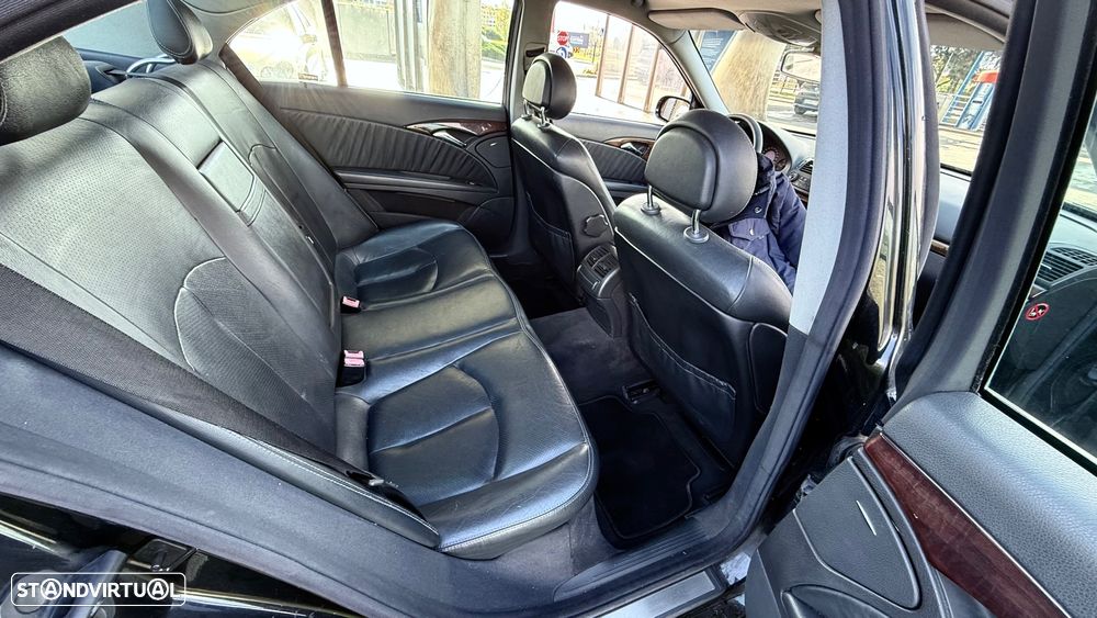 Mercedes-Benz E 220 CDi Elegance Aut. - 8