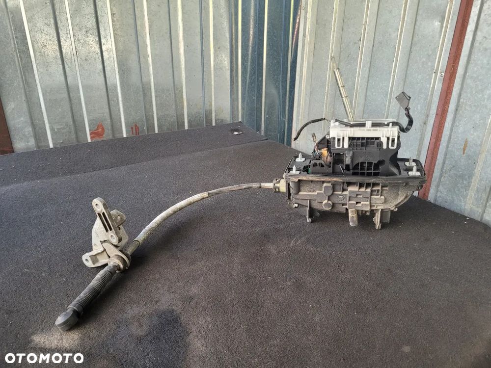 Wybierak biegów 4f1713041s Audi A6 C6 2.0 TDI automat - 2