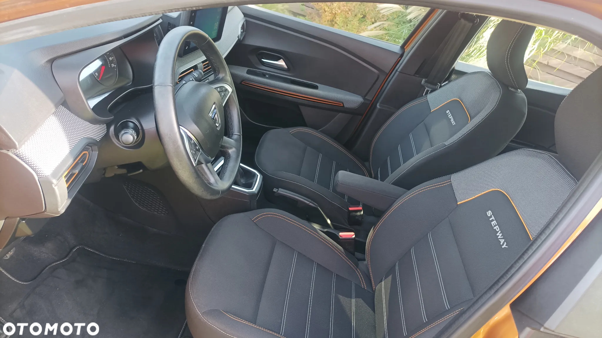 Dacia Sandero Stepway TCe 100 Prestige - 12