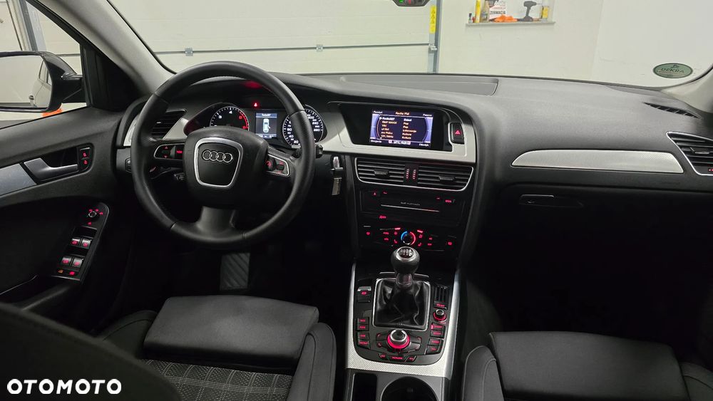 Audi A4 Avant 2.0 TDI DPF S line Sportpaket (plus) - 7