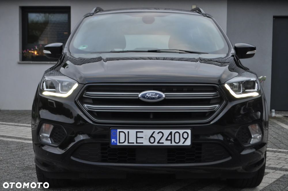 Ford Kuga 2.0 TDCi 2x4 ST-Line - 25