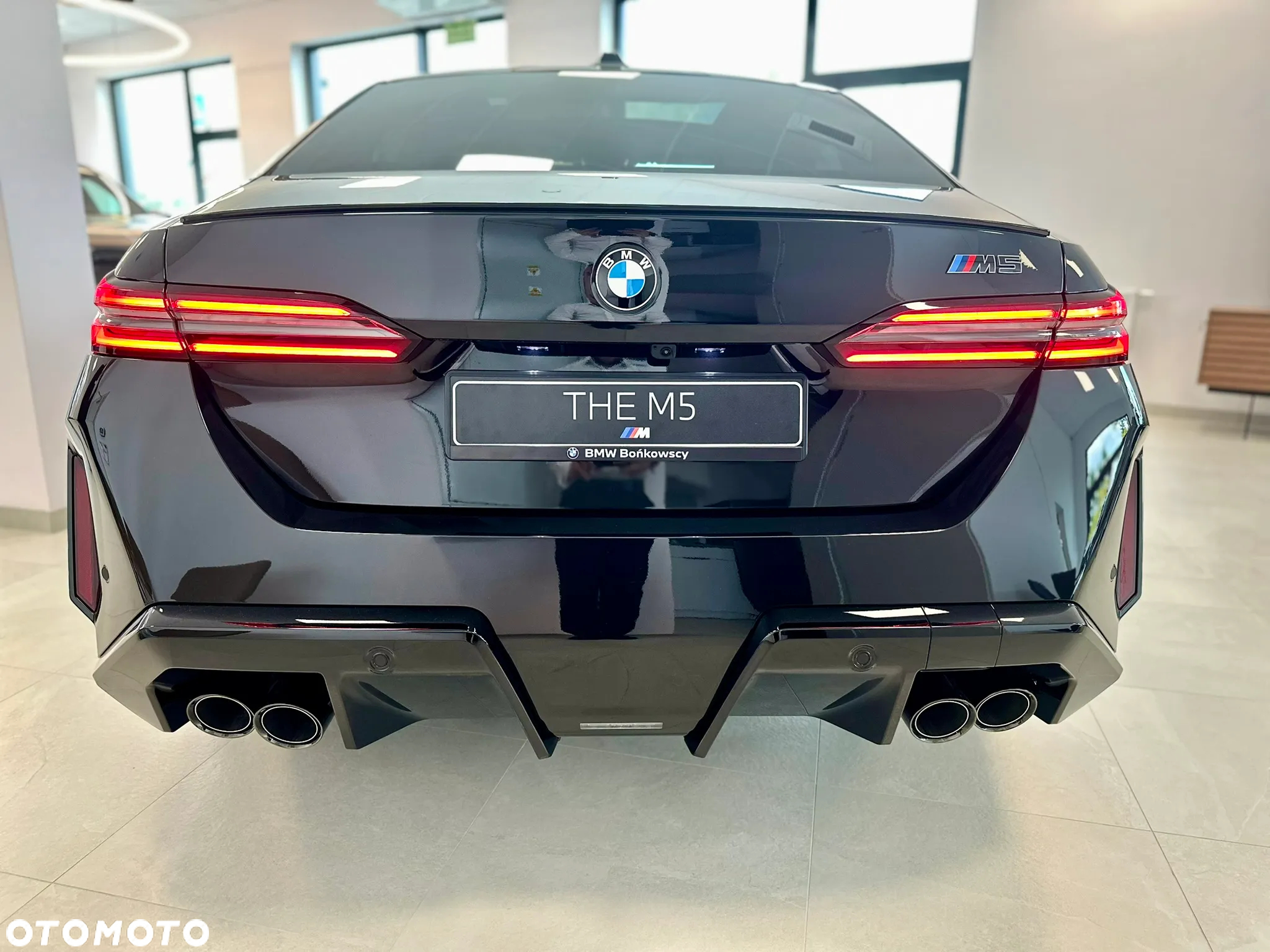 BMW M5 - 4
