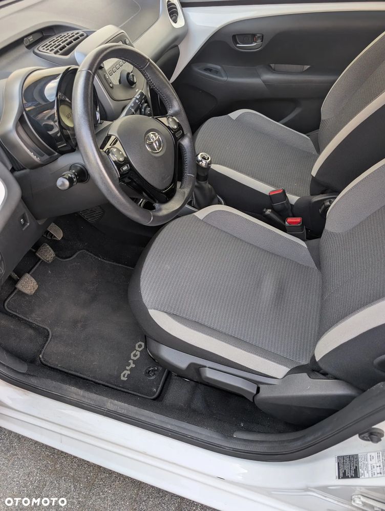 Toyota Aygo 1.0 VVT-i Black Edition - 11