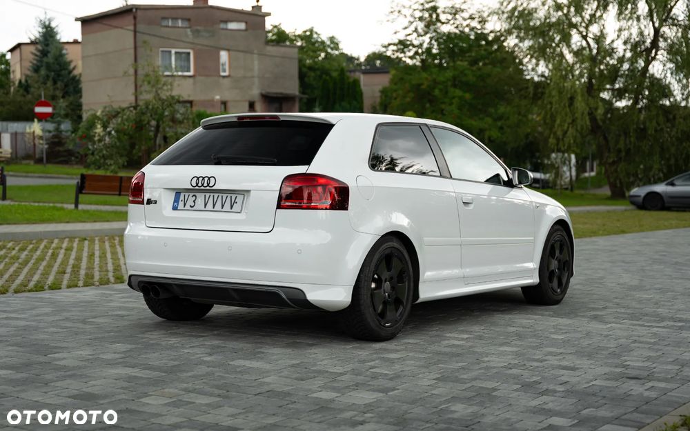 Audi S3 2.0 TFSI Quattro - 2