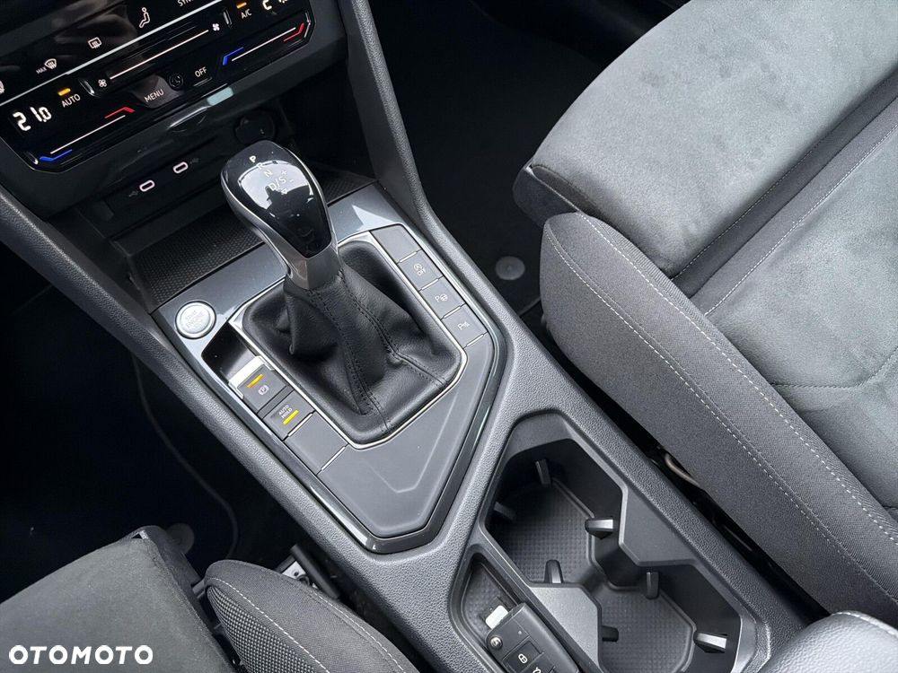 Volkswagen Tiguan 1.5 TSI EVO Life DSG - 23