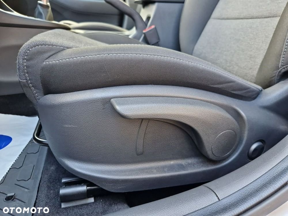 Hyundai i30 - 16