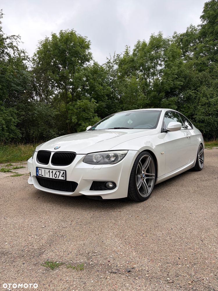 BMW Seria 3 325i - 2