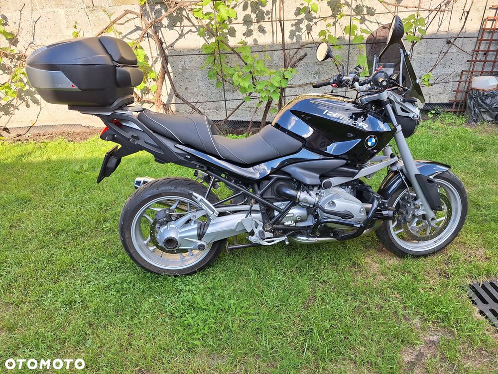 BMW R - 1