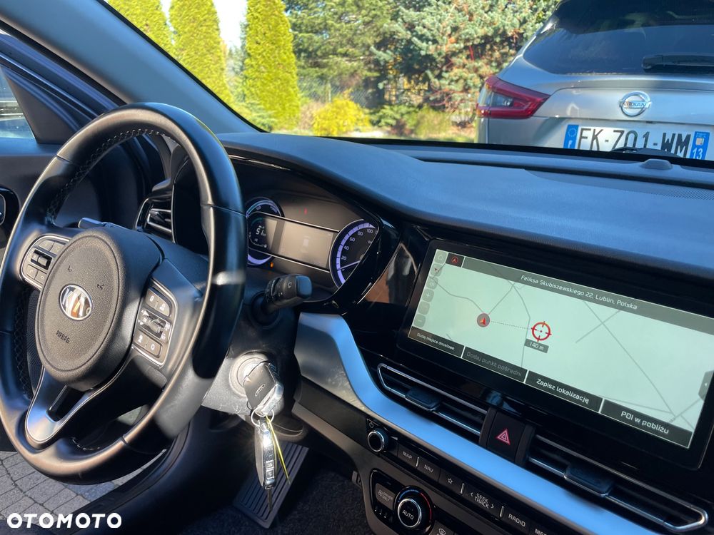 Kia Niro 1.6 GDI Hybrid Business Line - 25