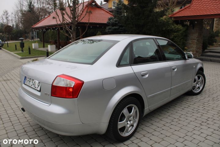 Audi A4 Limousine 2 - 20