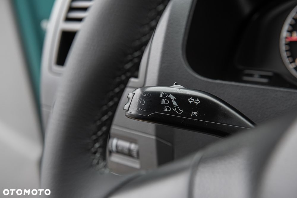 Volkswagen Transporter - 14