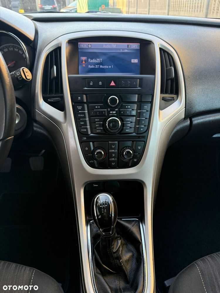 Opel Astra - 4
