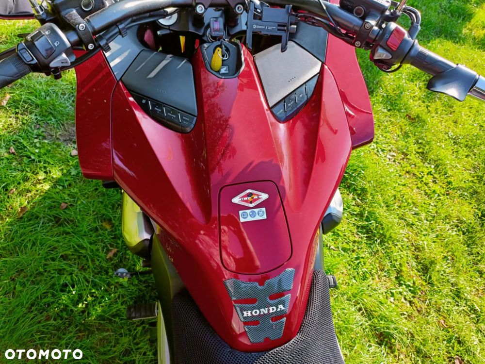 Honda CTX - 18