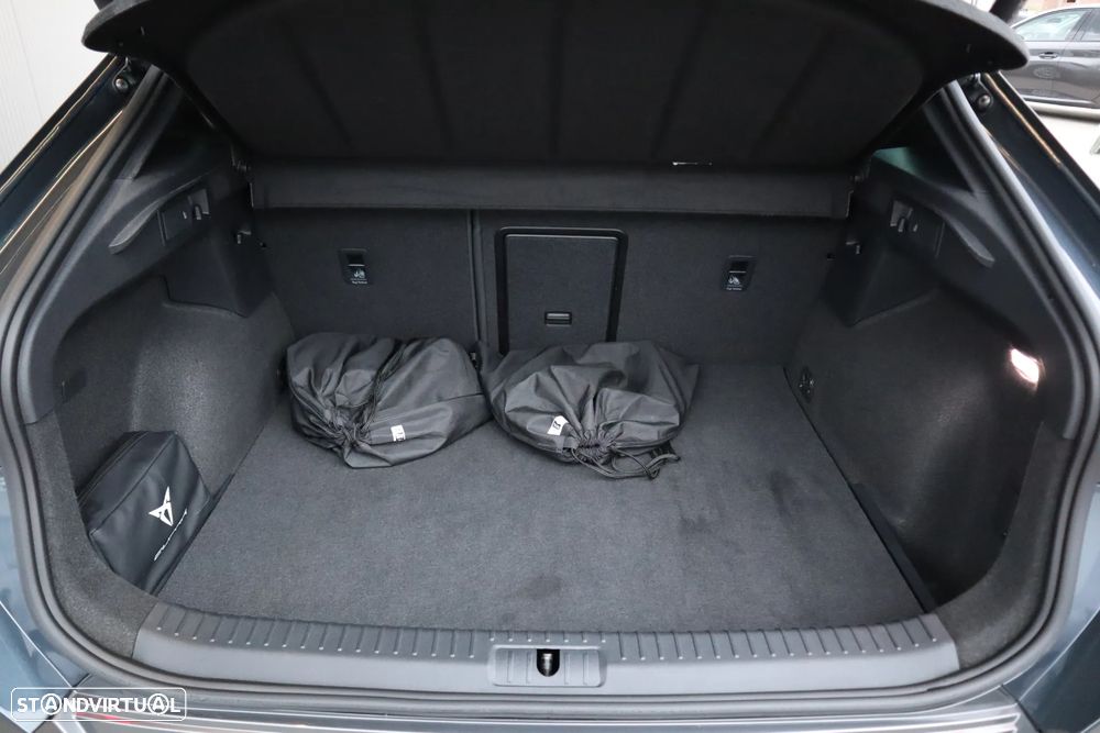 Cupra Formentor 1.4 e-Hybrid DSG VZ - 8