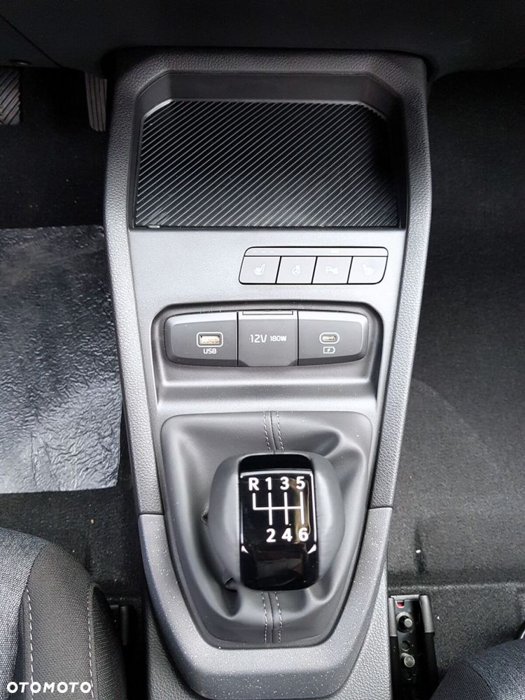 Kia Stonic 1.0 T-GDI Smart - 25