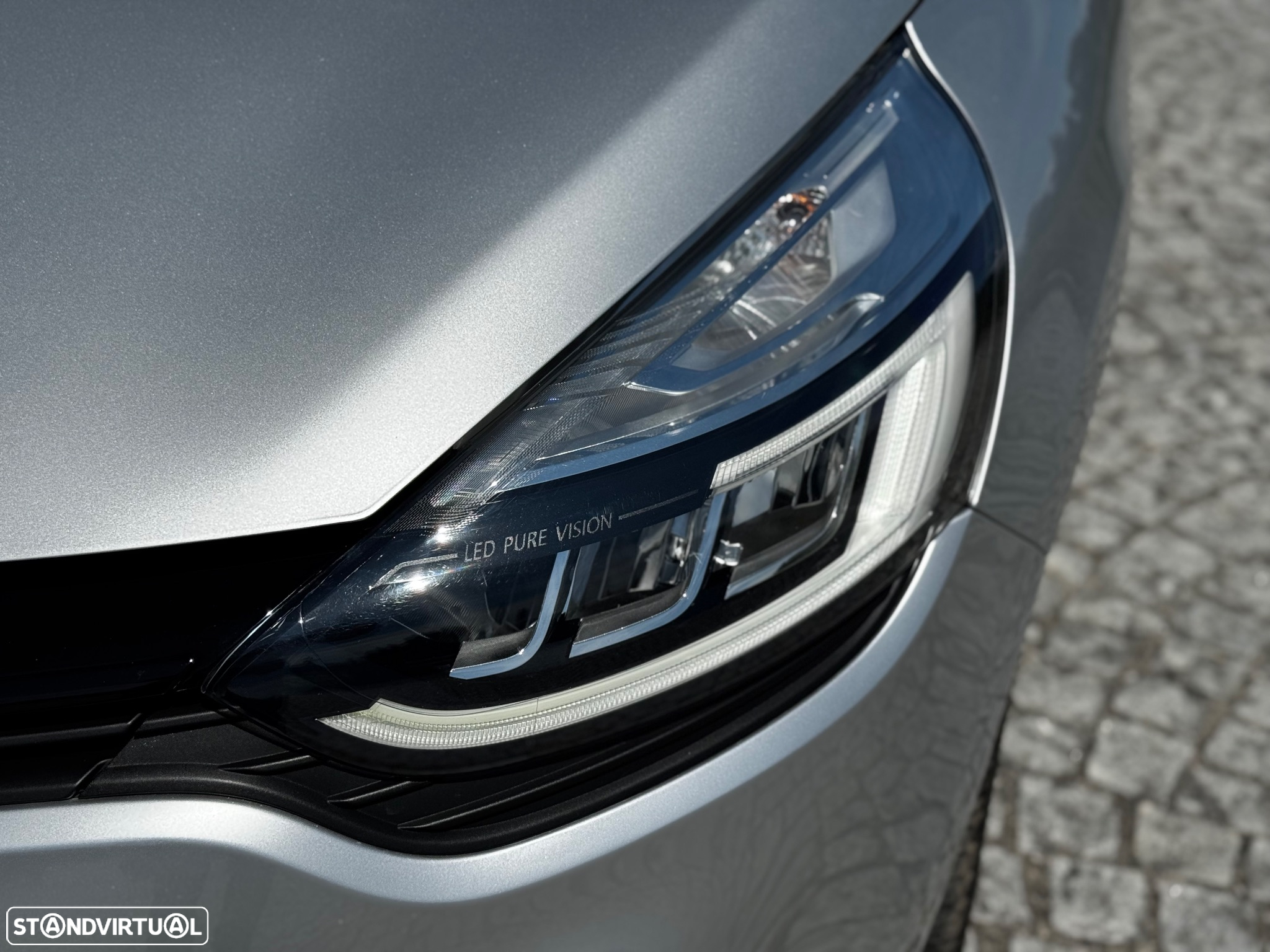 Renault Clio Sport Tourer 0.9 TCe GT Line - 18