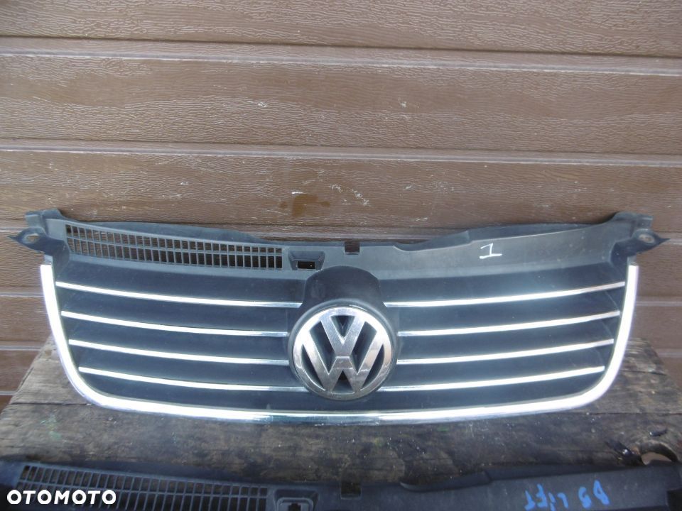 Grill atrapa Passat B5 LIFT - 1