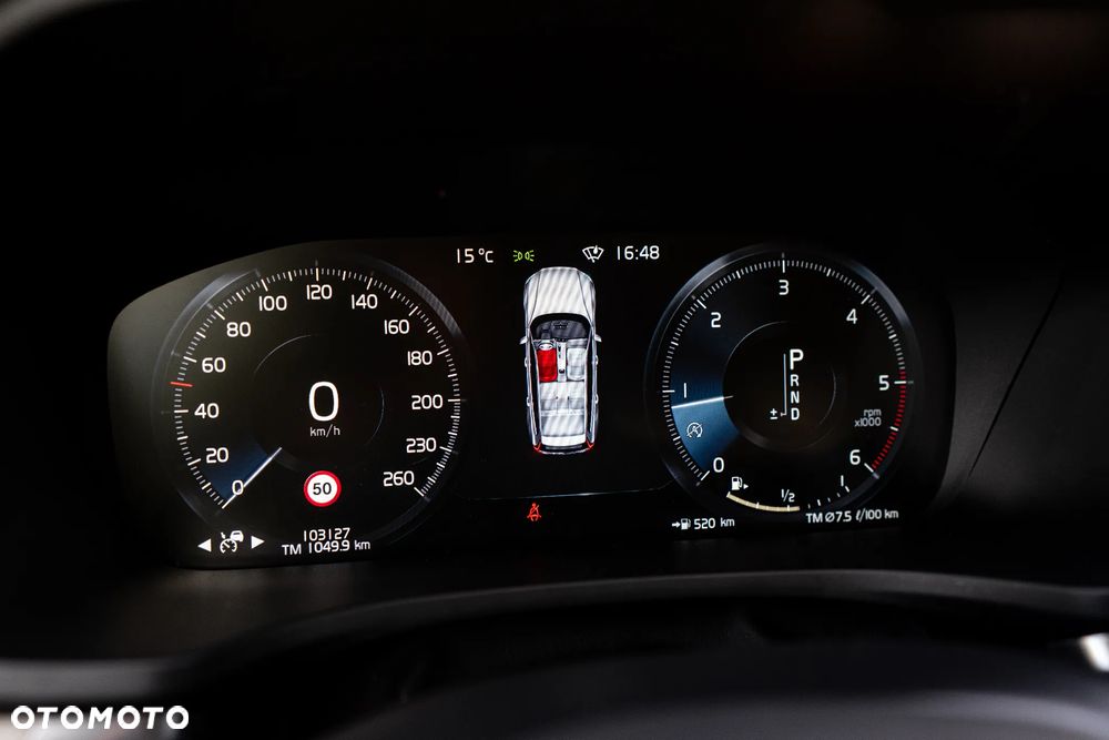 Volvo V60 Cross Country D4 AWD - 28