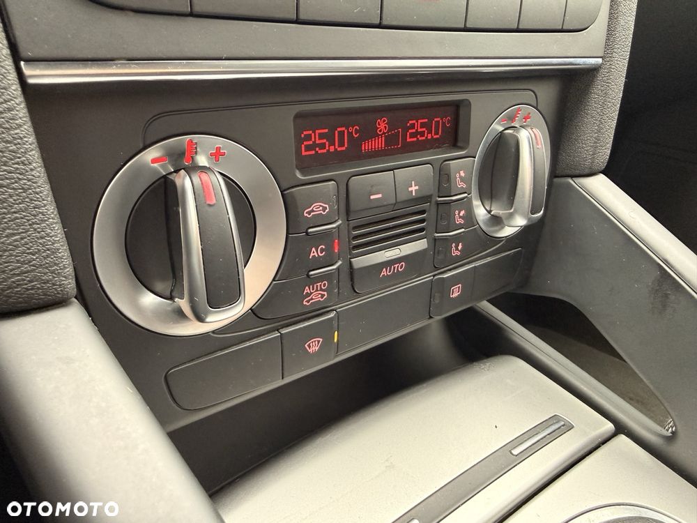Audi A3 Sportback - 18