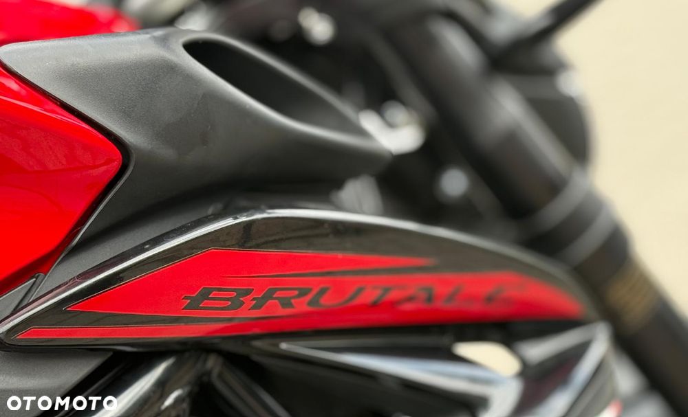 MV AGUSTA Brutale - 4