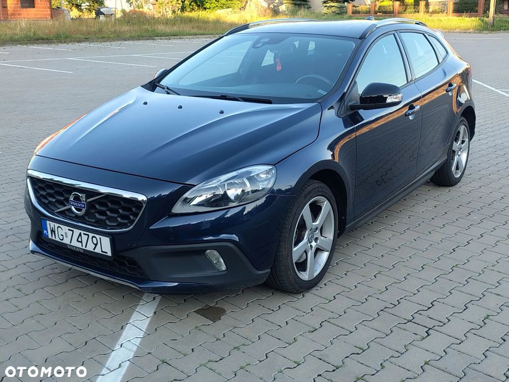 Volvo V40 Cross Country - 3
