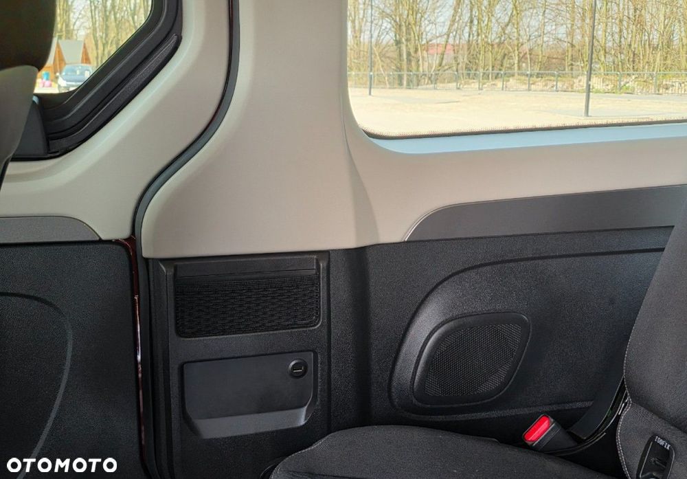 Renault Trafic - 29
