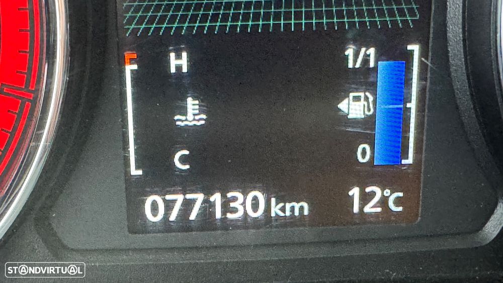 Mitsubishi L-200 Cabine dupla 2WD - 32