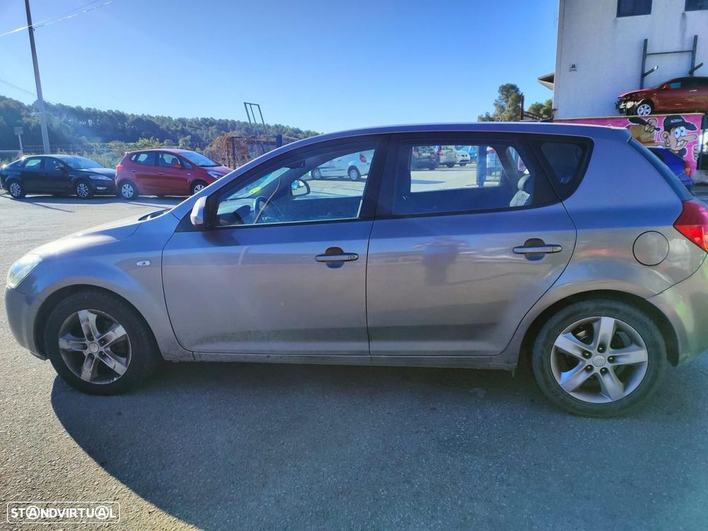 MOTOR COMPLETO KIA CEED ED REF. D4FB - 8