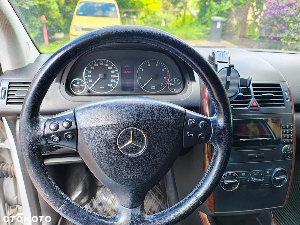 Mercedes-Benz Klasa A 170 Classic - 11