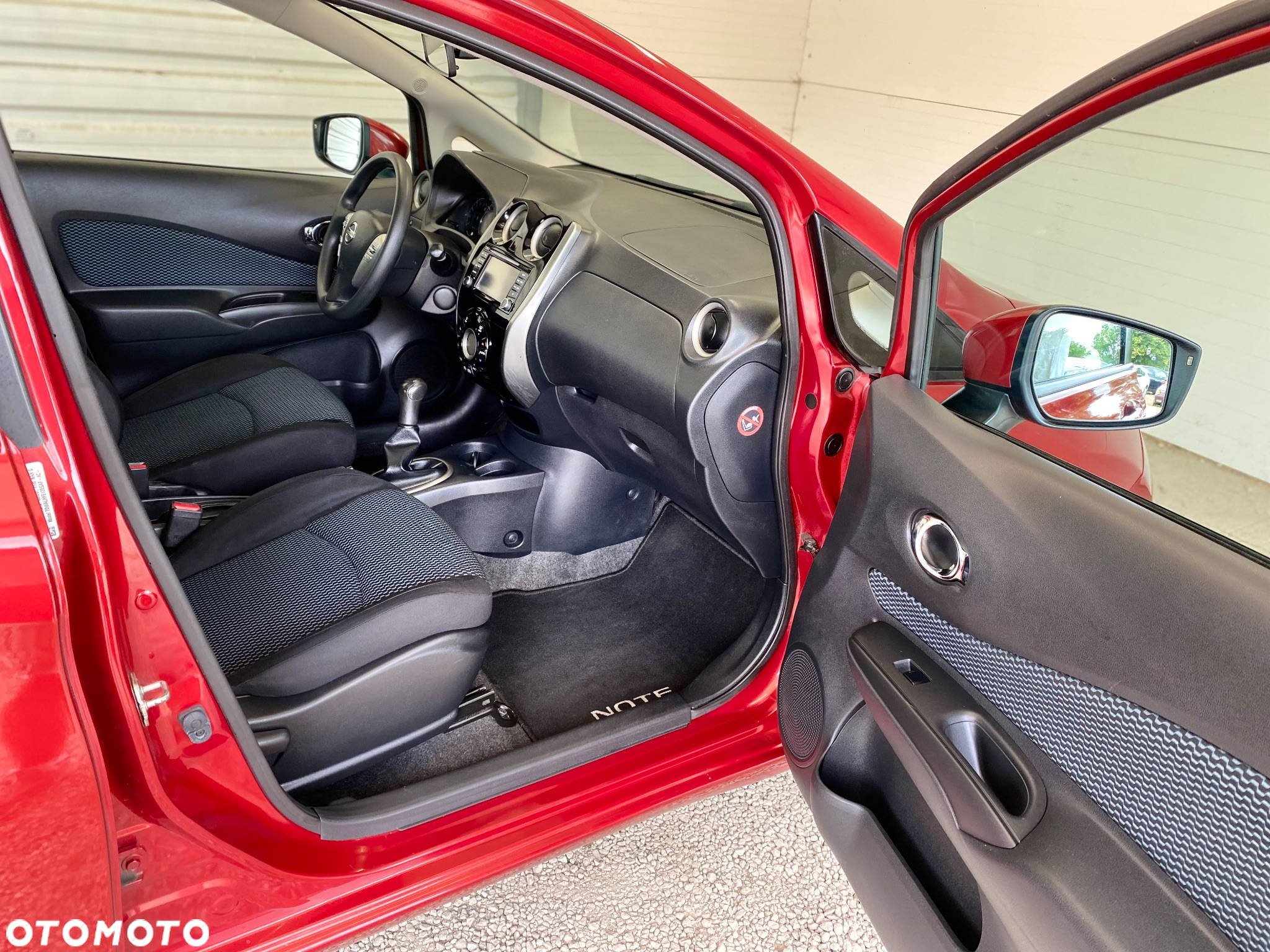 Nissan Note 1.2 Tekna EU6 - 16