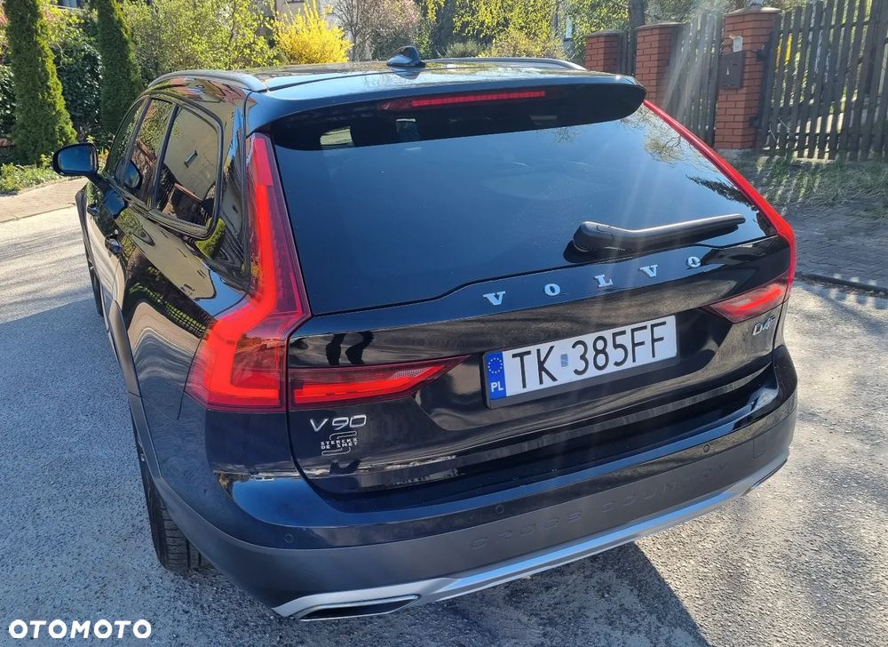 Volvo V90 Cross Country D4 AWD Geartronic Pro - 7