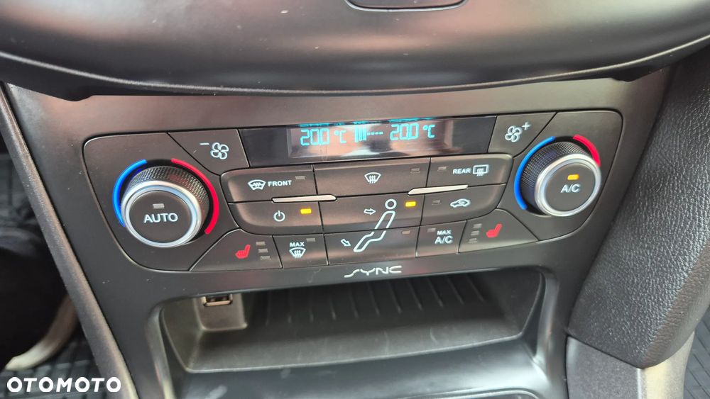 Ford Focus 2.0 TDCi SYNC Edition ASS - 18
