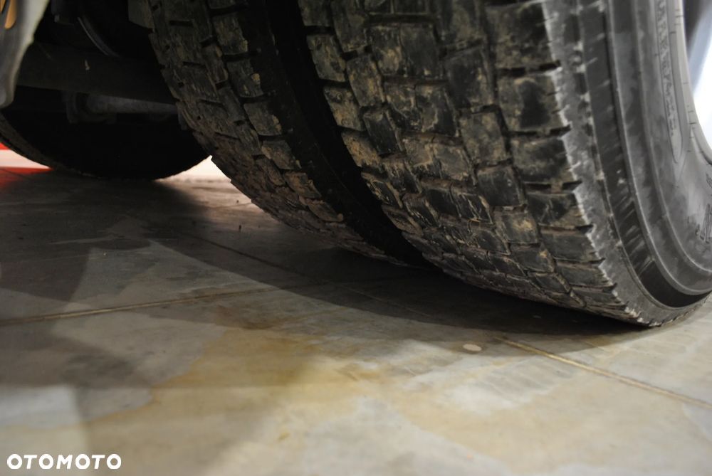 MAN TGM 18.240 Zamiatarka BEAM 8000 Szczotki L/R Karcher 2 Silniki - 7