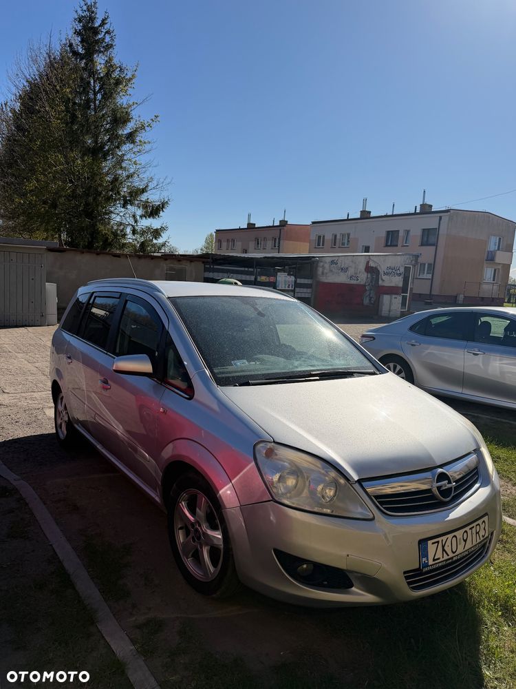 Opel Zafira 1.8 Enjoy - 1