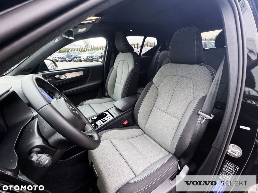 Volvo XC 40 - 26