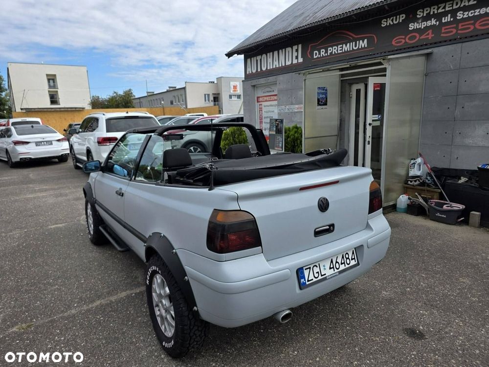 Volkswagen Golf Cabrio 2.0 - 8
