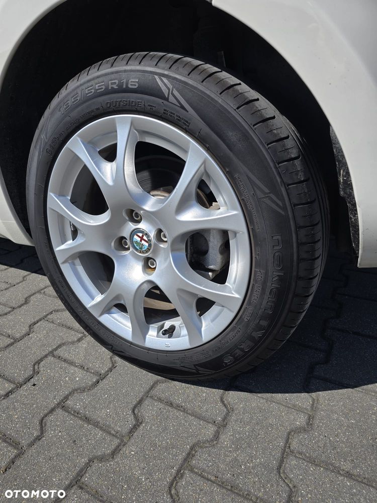 Alfa Romeo Mito TB 1.4 16V MultiAir TCT - 9