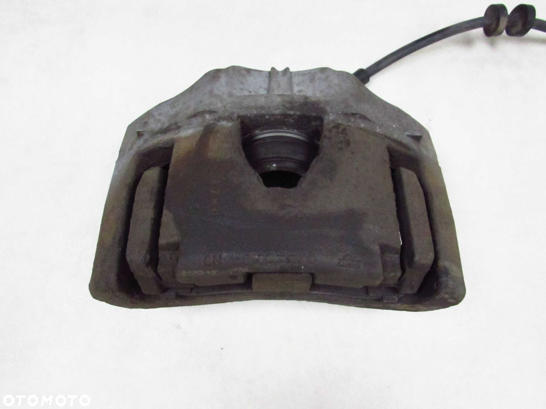 VOLVO XC90 LIFT 02-14 ZACISK HAMULCOWY PRZOD LEWY 30657303 - 3