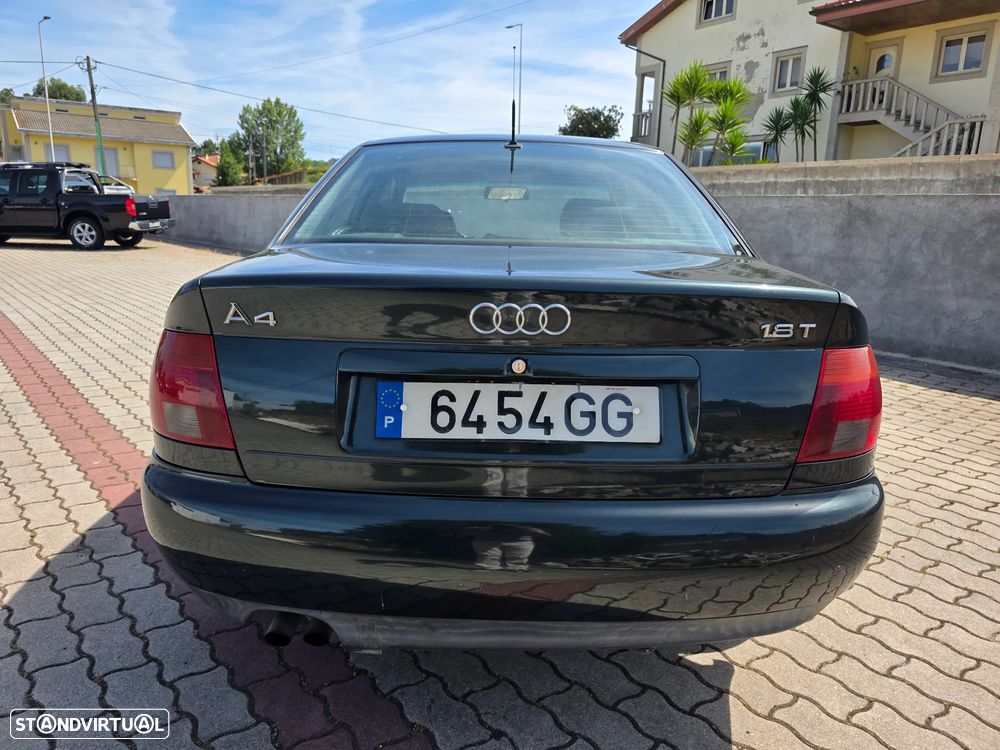 Audi A4 1.8 Turbo Sport EC - 6