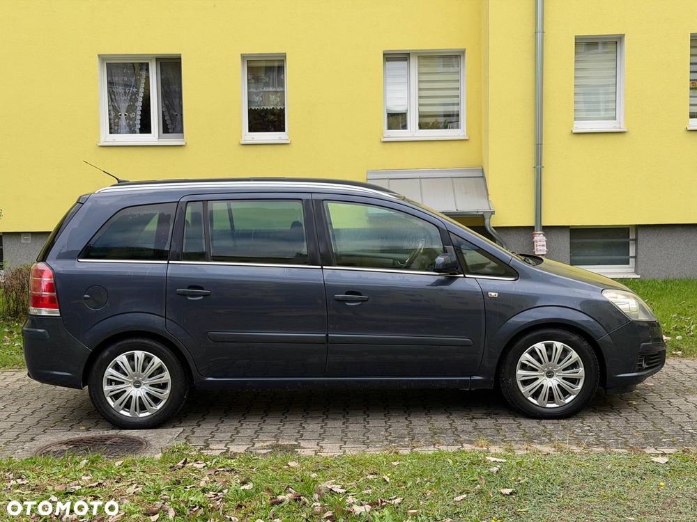 Opel Zafira 1.9 CDTI Elegance - 3