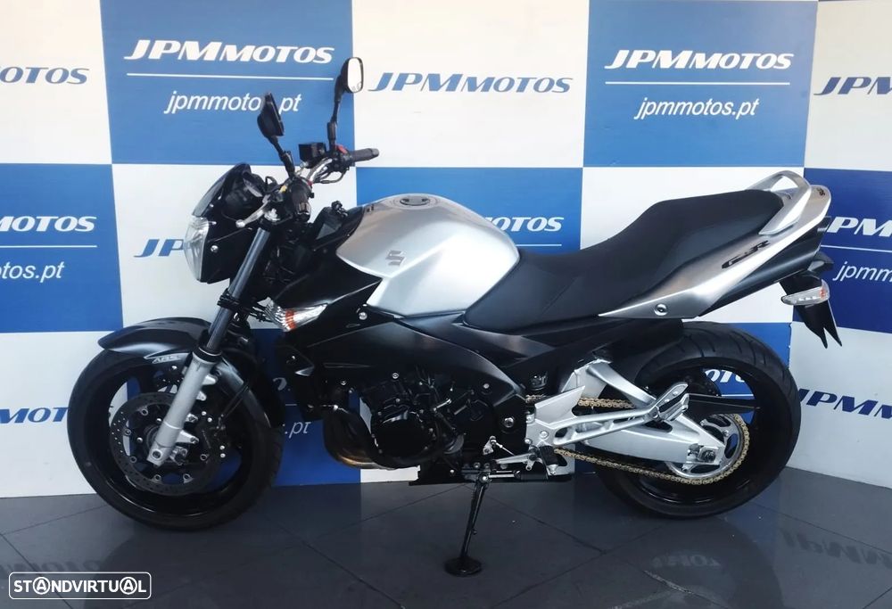 Suzuki GSR 600 ABS - 1
