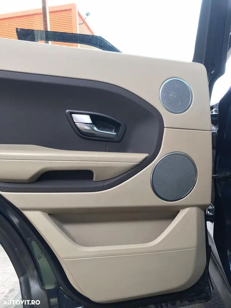 Land Rover Range Rover Evoque - 15