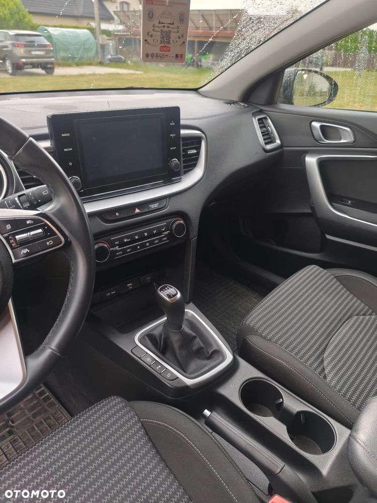 Kia XCeed 1.5 T-GDI L - 12