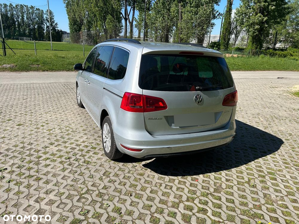 Volkswagen Sharan 2.0 TDI Comfortline DSG - 3