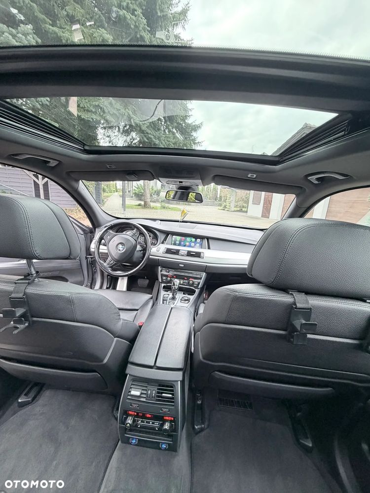 BMW 5GT - 7