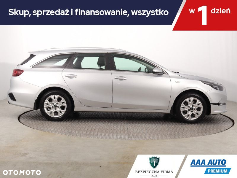 Kia Ceed - 7