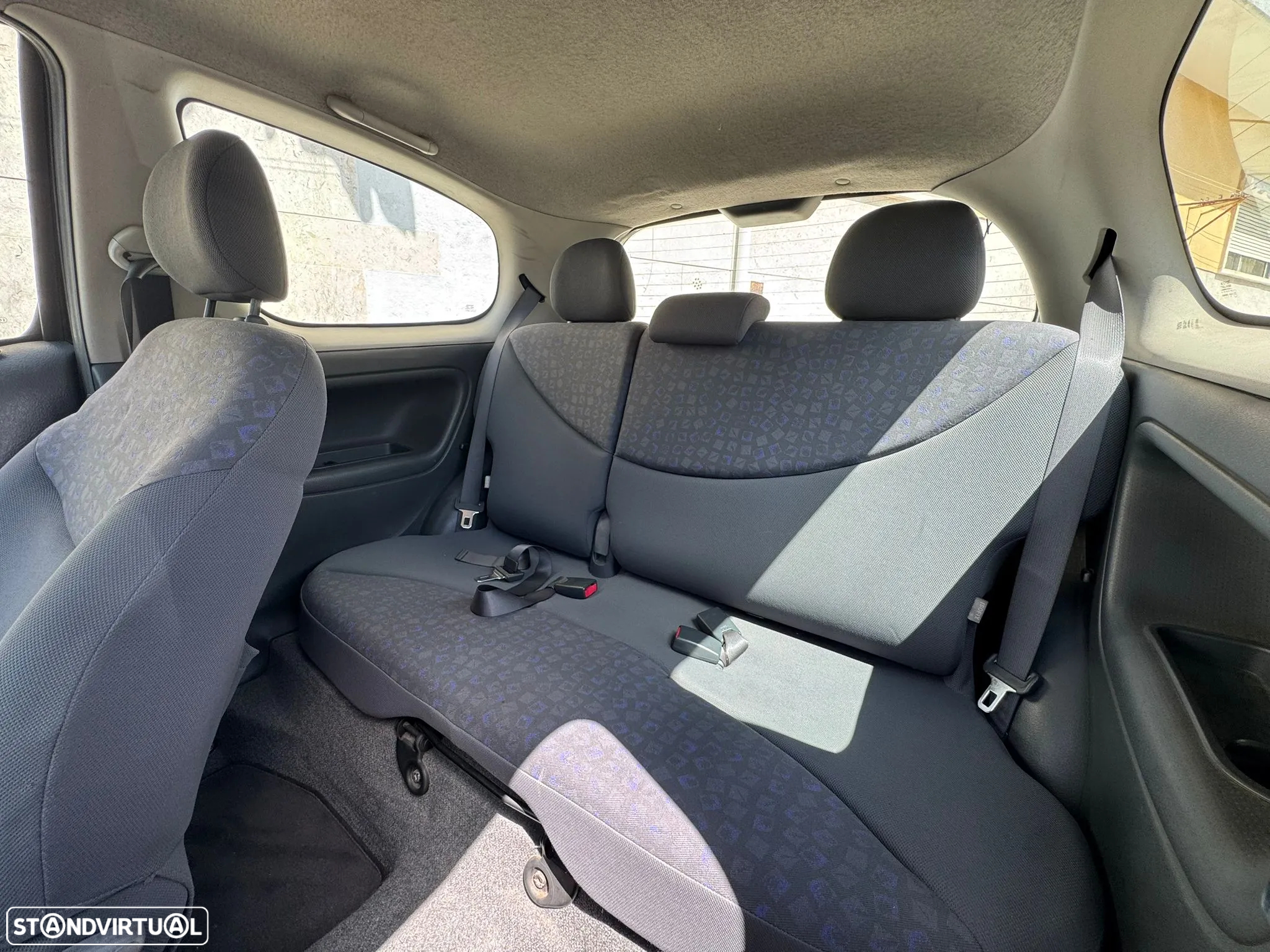 Toyota Yaris 1.0 Luna ABS+CD+AC - 6