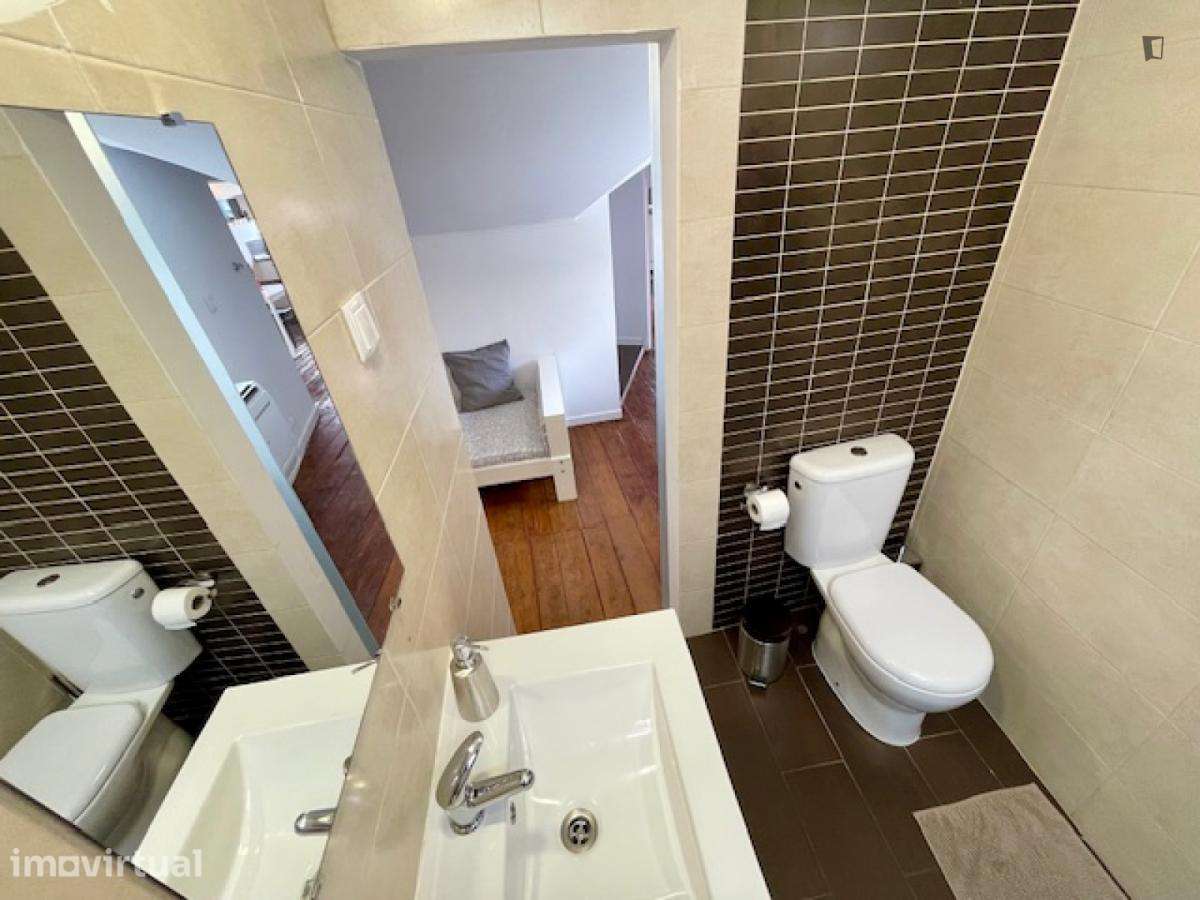 Apartamento com 1 quartos - localizado em Bairro Alto Lisbon - Grande imagem: 4/53