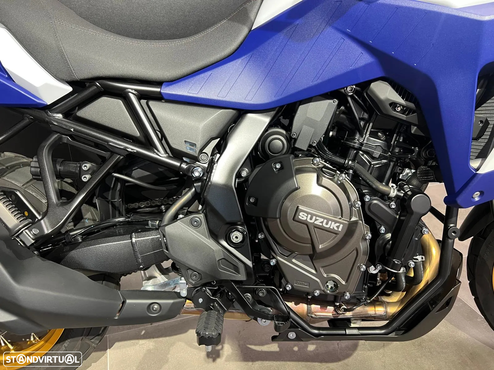 Suzuki DL 800 DE V-STROM - 4