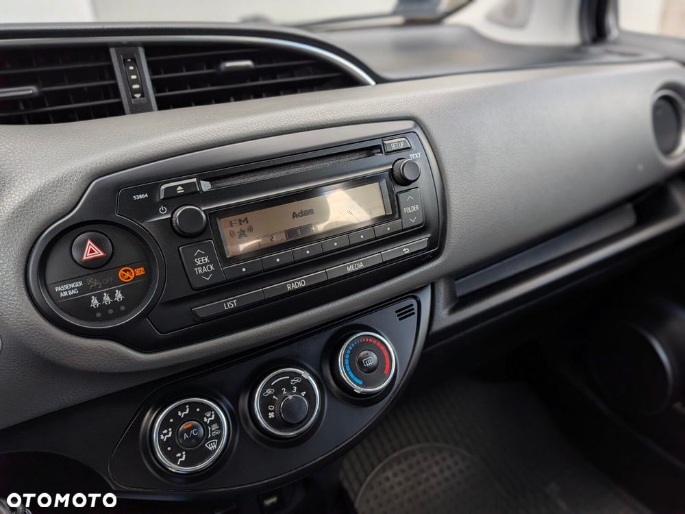 Toyota Yaris 1.0 Premium EU6 - 16